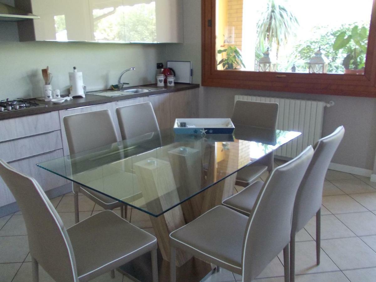 Alessandria Residence Ντεζεντσάνο ντελ Γκάρντα Εξωτερικό φωτογραφία